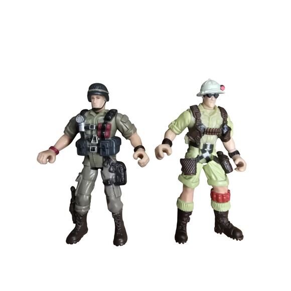 Chap Mei 4 inch Soldier Force Action Figures, set of 2 - Picture 1 of 6
